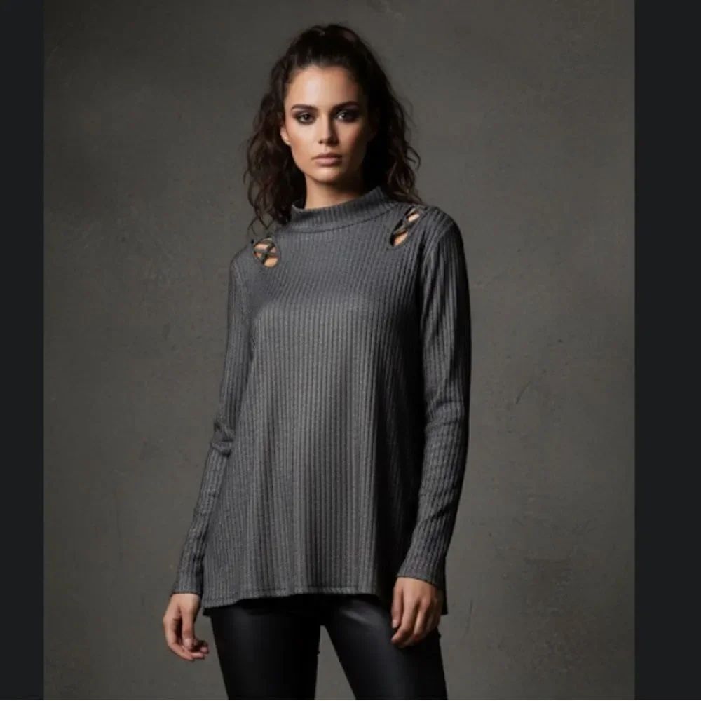 Take 50% OFF- Hannah Women's Fancy Top, Size-XL